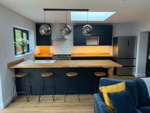 Fotografie z fotogalerie ubytování 3 bed luxury open plan living v destinaci Rayleigh + 13 fotografií