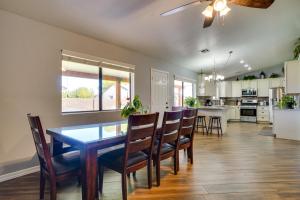 Afbeelding uit fotogalerij van Pet-Friendly Safford Vacation Rental with Pool! in Safford