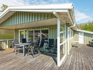 Balkón nebo terasa v ubytování Holiday home Juelsminde V