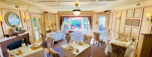 The Latch Inn餐厅或其他用餐的地方