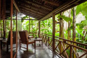 Aed väljaspool majutusasutust Authentic Khmer Village Resort