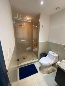 A bathroom at Ocean front Grand Venetian corner condo