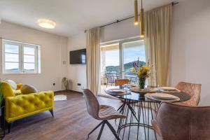 Gallery image of TEONA Luxury Apartment with 2 rooms and terrace sea view in Sali