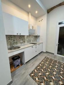 Kuchyň nebo kuchyňský kout v ubytování APARTAMENTO VEEDOR BUENAS COMPAÑIAS