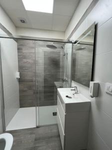 Koupelna v ubytování APARTAMENTO VEEDOR BUENAS COMPAÑIAS