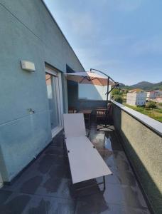 Výhľad na hory alebo výhľad na hory priamo z apartmánu