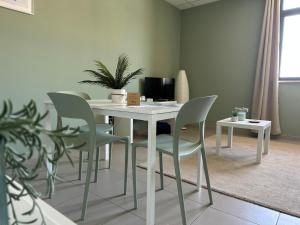 Posezení v ubytování BOTANICAL SUITE