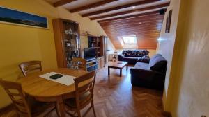 Posezení v ubytování Apartamento Os Pineiros Cambados