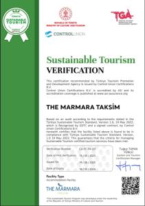 Ett certifikat, pris eller annat dokument som visas upp på The Marmara Taksim