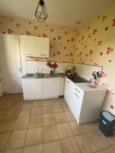 Gallery image of La maison du Faubourg in Béthune +2 photos