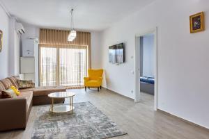 Et opholdsområde på Casa Del Mar 2 + 145 billeder