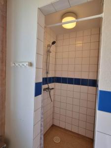 Koupelna v ubytování Vandrarhemmet Färgaren