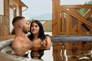 Hostia v ubytovaní Ведмежа гора Family Resort & Spa