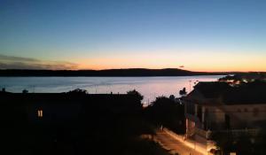 Gallery image of Casa Surya - Apartments with sea view and swimming pool in Barbat na Rabu