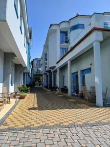 Budova, kde se hotel nachází