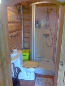 Ванная комната в Mirteli Talu