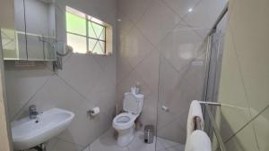 Maison Ambre Guesthouse tesisinde bir banyo