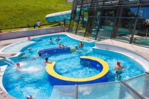 The swimming pool at or close to Apartments Montblanc Sella