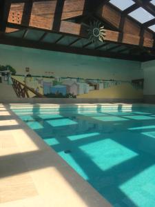 Bazén v ubytování Hotel Abbazia nebo v jeho okolí