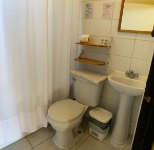 Koupelna v ubytování Cabañas & Spa Qamawi