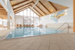 Bazén v ubytovaní FerienPark Kreischberg by ALPS RESORTS alebo v jeho blízkosti