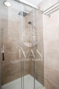 Koupelna v ubytování Casa AlexIván Luxury Homes 7ª Pta Norte1º Linea
