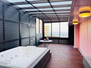 Bilik mandi di Esperanza Resort Atami-エスペランサリゾート熱海