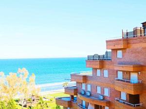 Zdjęcie z galerii obiektu Ayf 1ª linea frente de playa marinador w mieście Oropesa del Mar