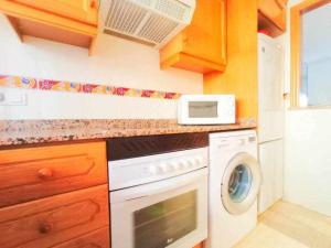 Zdjęcie z galerii obiektu Ayf 1ª linea frente de playa marinador w mieście Oropesa del Mar