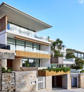 an image of a house at Casa Tamarama in Sydney