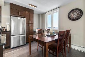 Fotografie z fotogalerie ubytování Superb 2 bedroom downtown with river view v destinaci Saskatoon