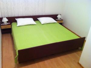 Ліжко або ліжка в номері Apartment Petar