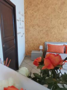 A bed or beds in a room at Porta Garibaldi
