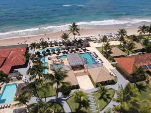 - Vistas aéreas al complejo y a la playa en Ocaporã Hotel All Inclusive en Porto De Galinhas
