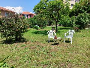 Zahrada ubytování Villetta con giardino a due passi dal mare