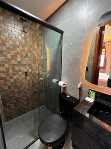 ห้องน้ำของ Milos Hotel Icaraizinho