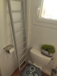 Łazienka w obiekcie Ravissante suite avec parking privé