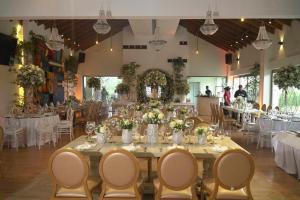 Ресторан / где поесть в Vista del Campo Country Club & Villas +131 фотография