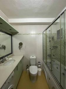 Ένα μπάνιο στο Somos Flats Kuşadası