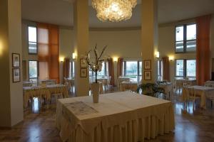 Ресторан / где поесть в Hotel Palace