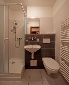 Koupelna v ubytování Hotel Limba CTT