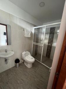 Koupelna v ubytování Eco hotel el bosque
