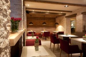 Posezení v ubytování Hotel Walliserstube