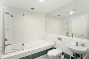 Vannituba majutusasutuses The Waves Sanctuary +5 fotot