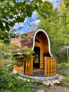Aed väljaspool majutusasutust Garden Shed R