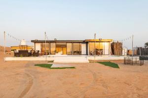Fotografie z fotogalerie ubytování Desert farm gateway W/ pool & horse v destinaci Hunaywah + 37 fotografií