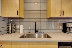 Gallery image of North End Bungalow 1919 in Boise +9 photos