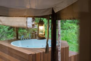 Fotografie z fotogalerie ubytování KEIKOKU GLAMPING TENT v destinaci Hinohara