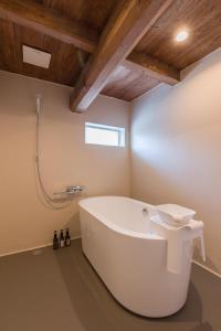 Koupelna v ubytování FARMSTAY miyuki-street "Goen"
