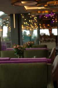 Ruang duduk di Paris Hotel Yerevan